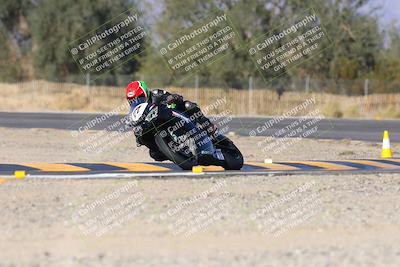 media/Dec-17-2023-CVMA (Sun) [[bf0c04832d]]/Race 3 Supersport Middleweight/